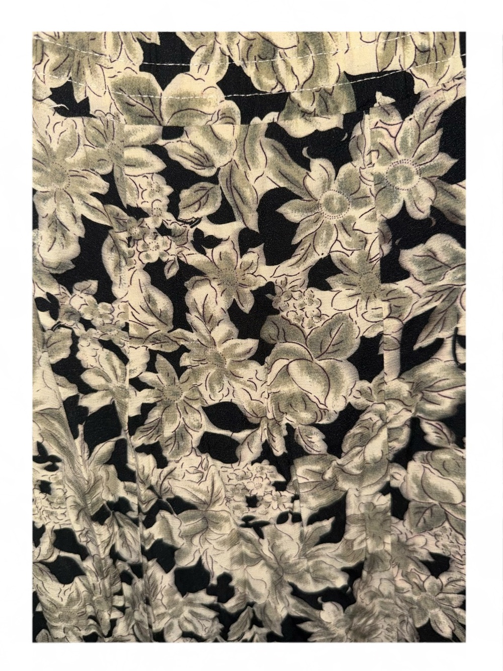 Vintage Floral Midi Skirt in Black and Cream - Picture 3 of 3